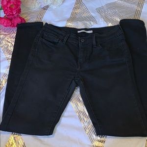 Skinny levis size 29